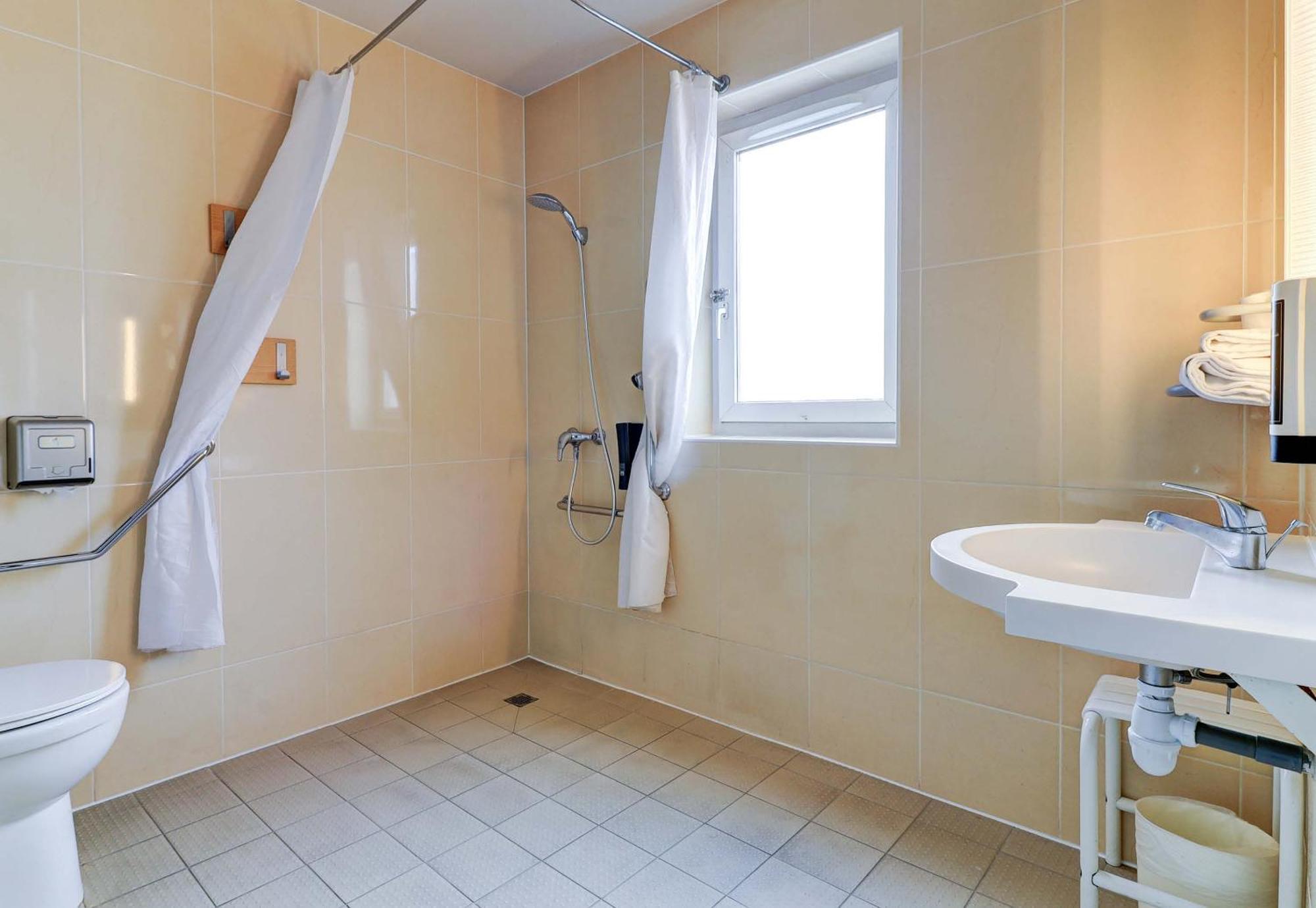 B&B Hotel Dijon Les Portes Du Sud Marsannay-la-Cote Bagian luar foto