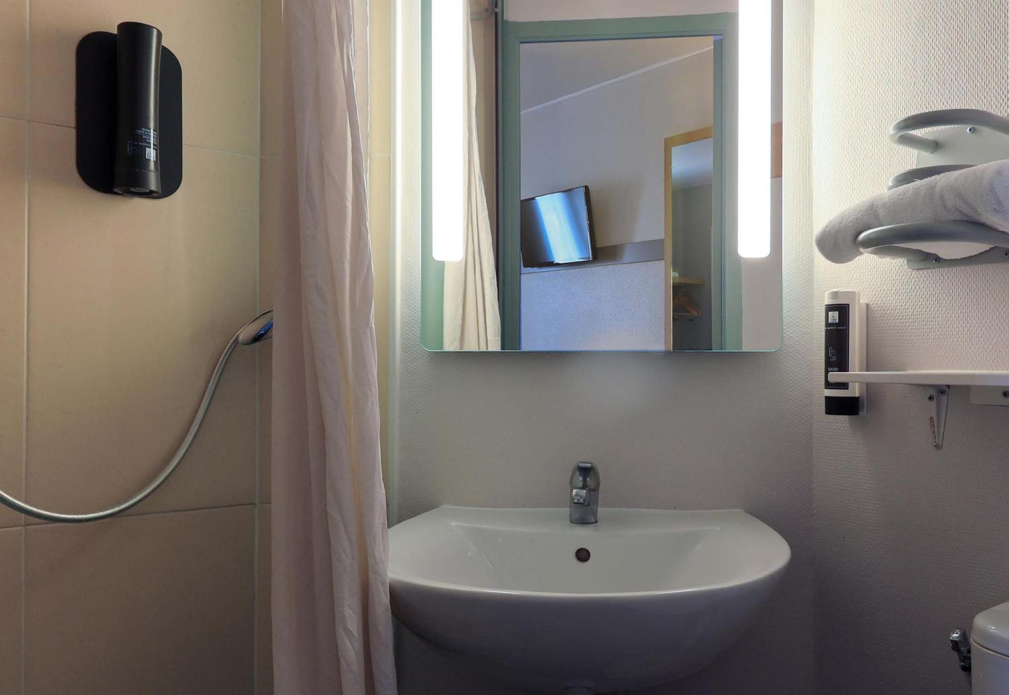 B&B Hotel Dijon Les Portes Du Sud Marsannay-la-Cote Bagian luar foto